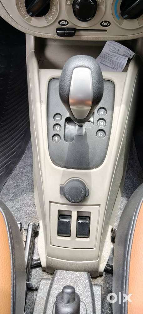Maruti Suzuki Alto K10 1.0 Vxi Amt, 2015, Petrol