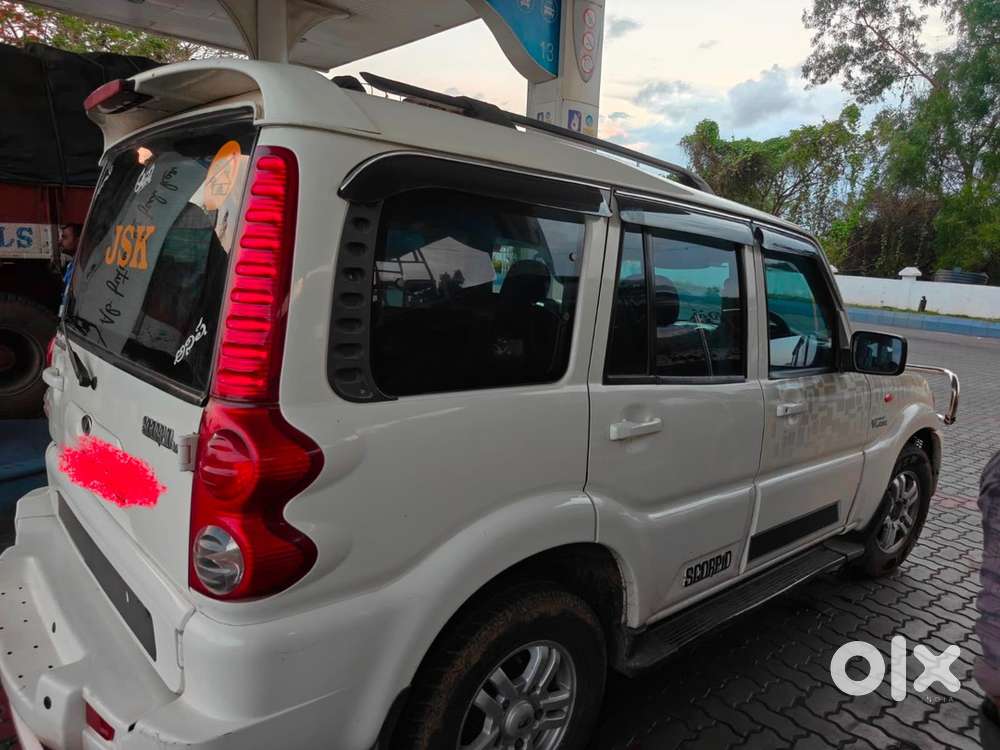 Mahindra Scorpio And Xuv500 Sunroof