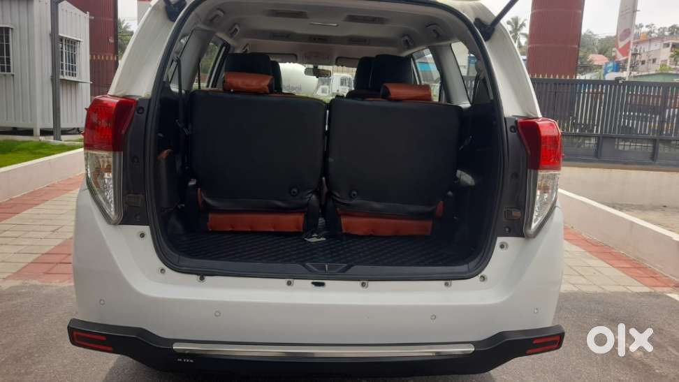 Toyota Innova Crysta 2.4 Gx Limited Edition At 7 Str, 2021, Diesel