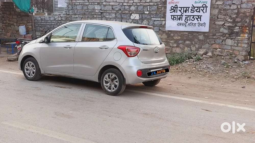 Hyundai I10 Sportz Option, 2017, Petrol