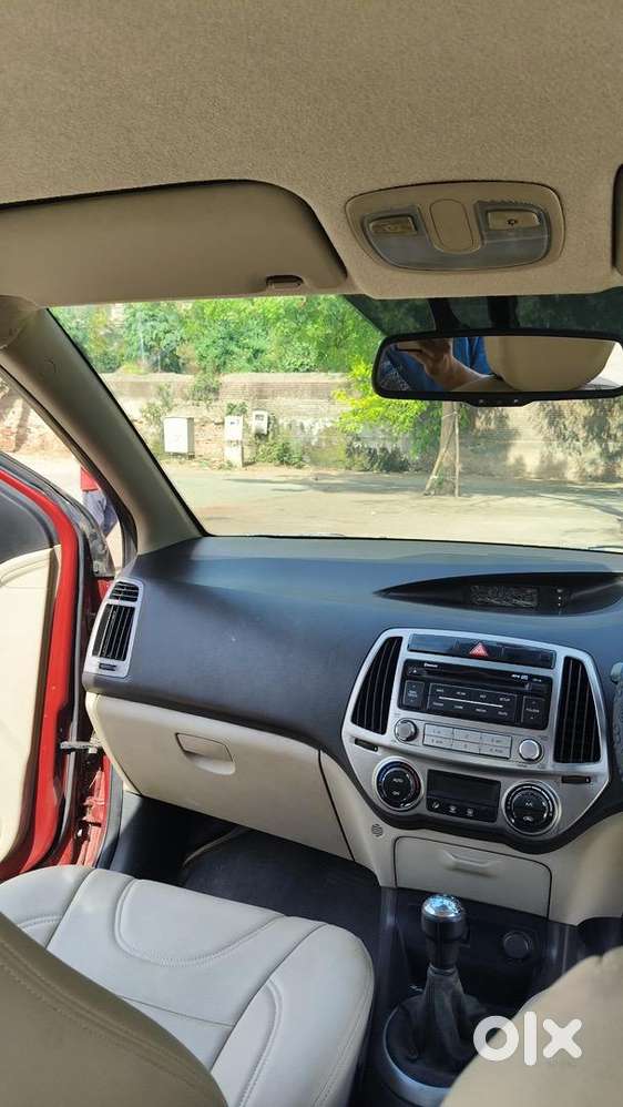 Hyundai I20 2013 Petrol Well Maintained
