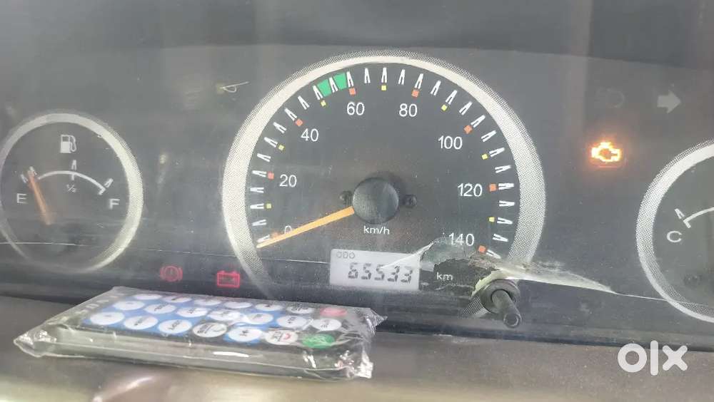 Mahindra Bolero Camper Gold