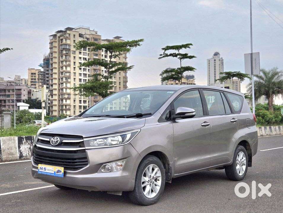 Toyota Innova Crysta 2.8 Gx At 8s, 2019, Diesel