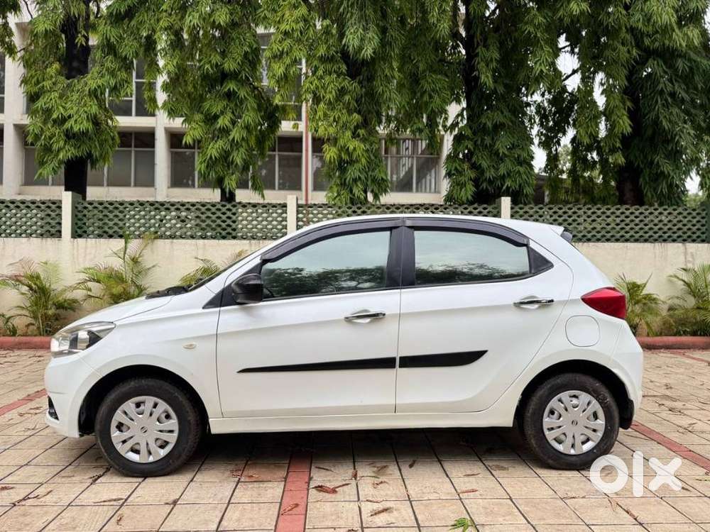 Tata Tiago 1.2 Revotron Xe Option, 2019, Petrol