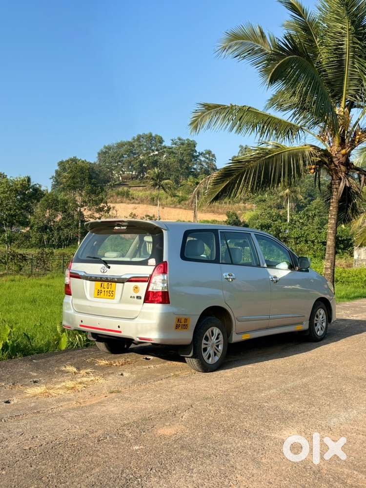 Toyota Innova 2013 Diesel 155000 Km Driven