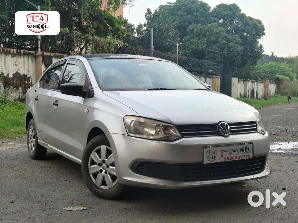 Volkswagen Vento 1.6 Highline, 2012, Petrol