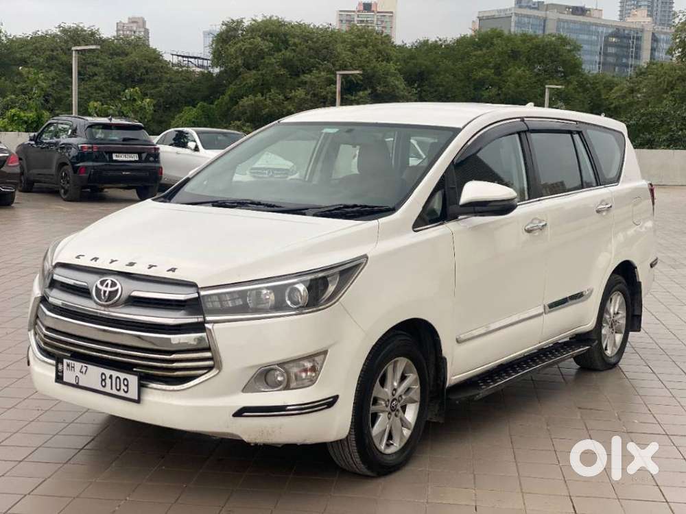 Toyota Innova Crysta 2.8z Automatic, 2017, Diesel