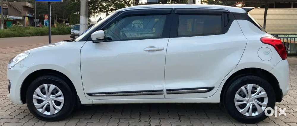 2023 Swift Vxi Under Warranty Only 51k Driven