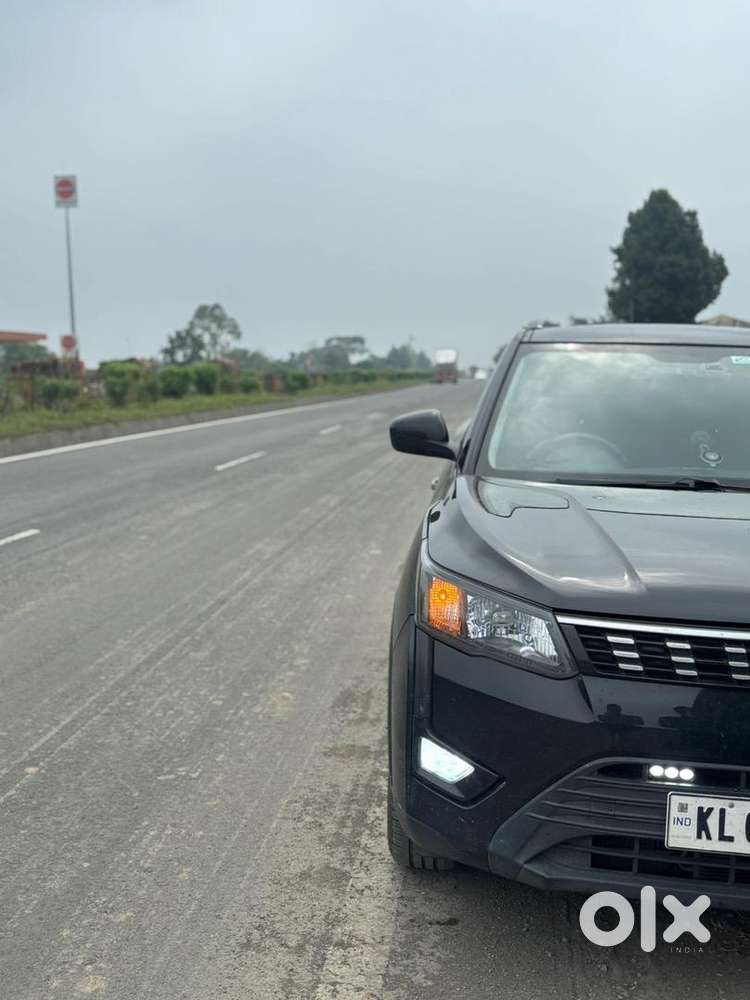 Mahindra Xuv300 2022 Diesel Well Maintained