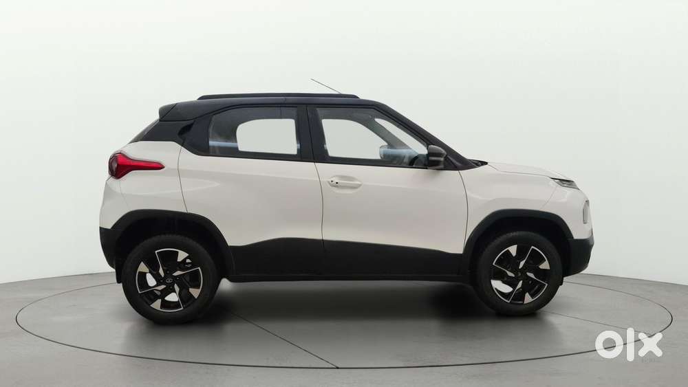 Tata Punch 1.2 Revotron Creative Ira Dual Tone, 2021, Petrol