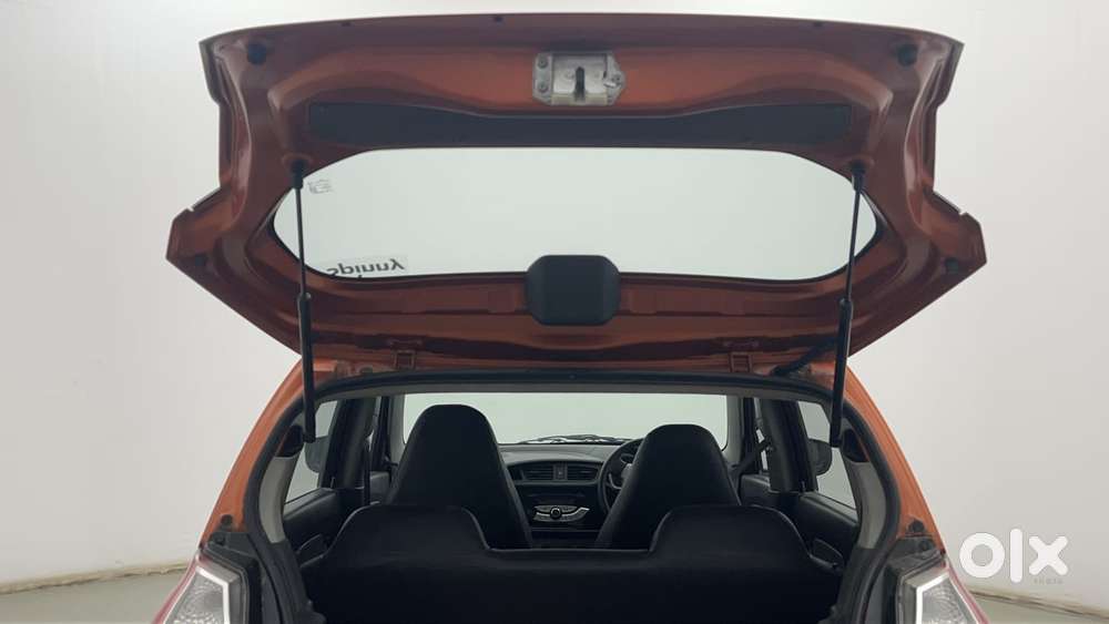 Maruti Suzuki Alto K10 2010-2014 Vxi, 2016, Petrol