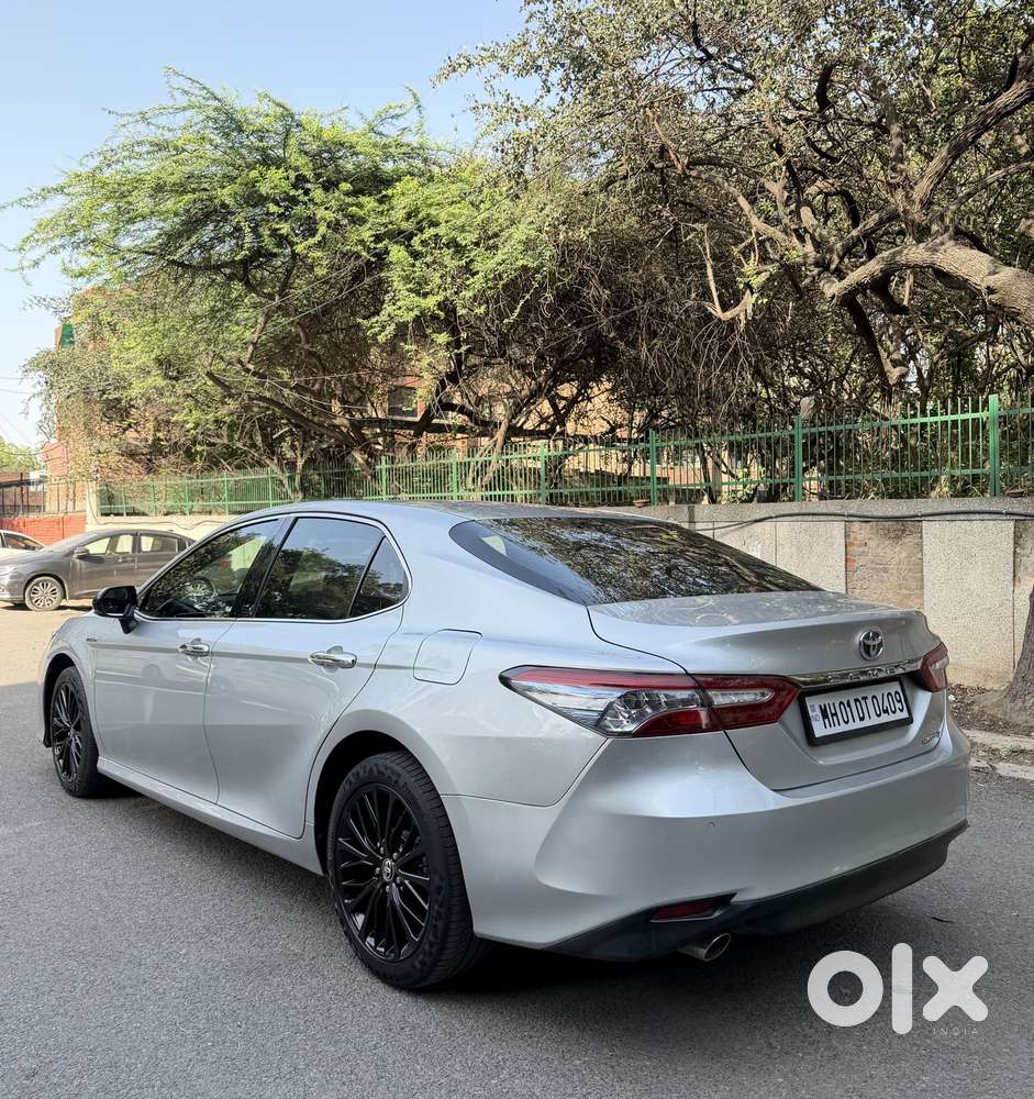 Toyota Camry, 2021, Petrol