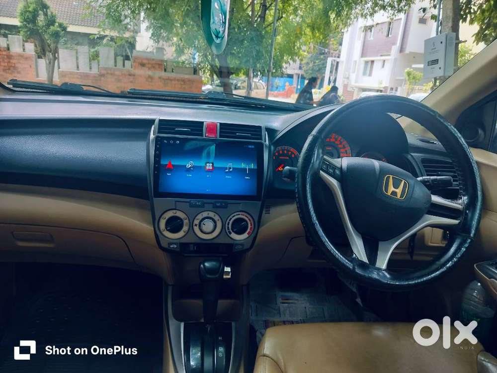 Honda City V-AT 2010
