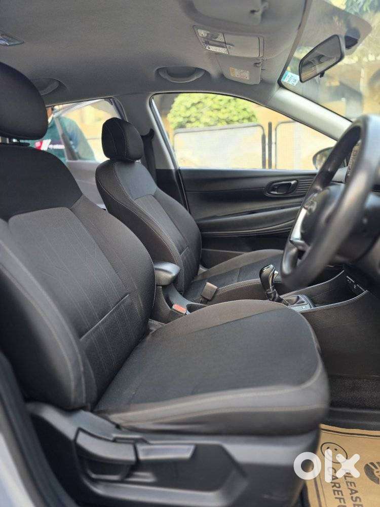 Hyundai I20 Sportz 1.2 Ivt, 2021, Petrol