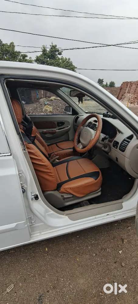4 Tayer New Kadak Condition Ac Full Working Back Camera All Working।