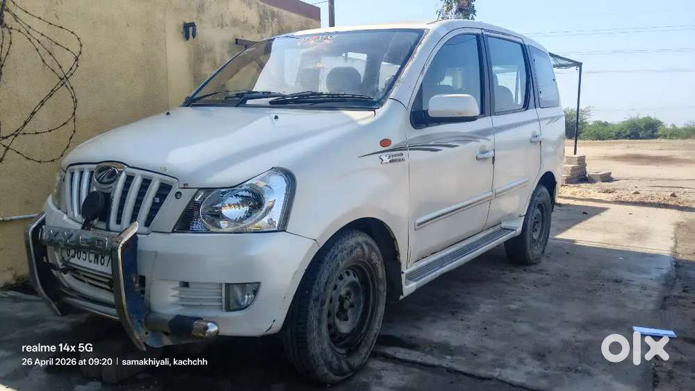 Samakhiyali Ma Mahindra Xylo Well Maintained