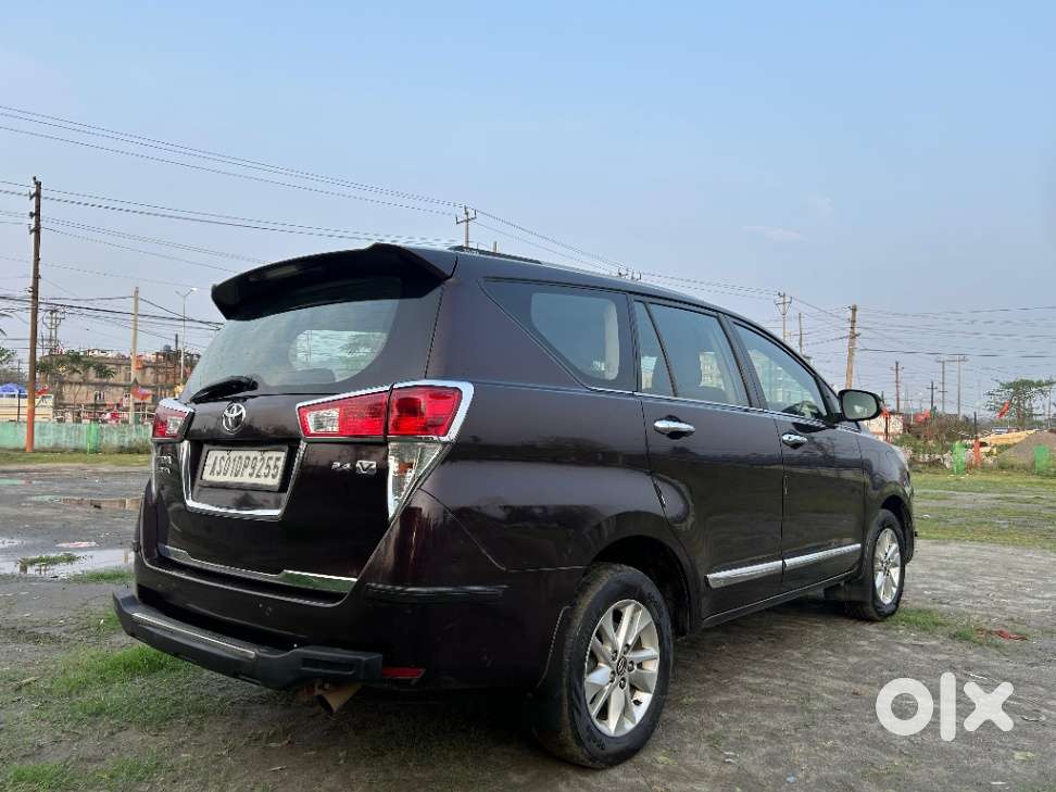 Toyota Innova Crysta 2.4 V 7 Str, 2018, Diesel