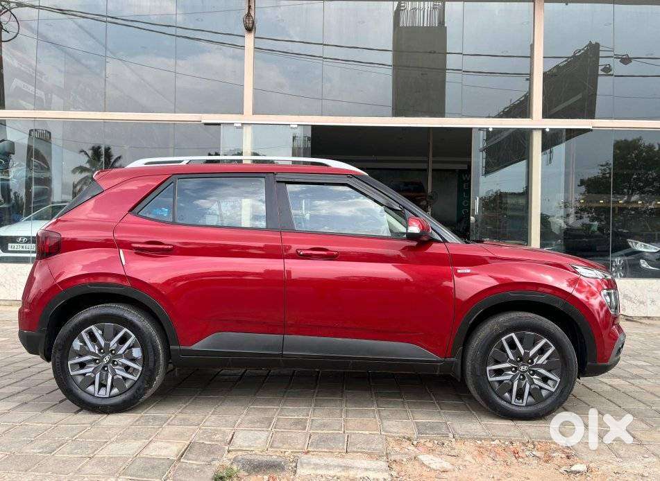 Hyundai Venue 1.0 Sx Turbo Imt, 2022, Petrol