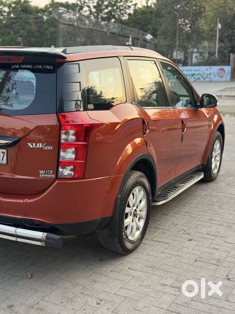 Mahindra Xuv500 At W10 Fwd, 2016, Diesel