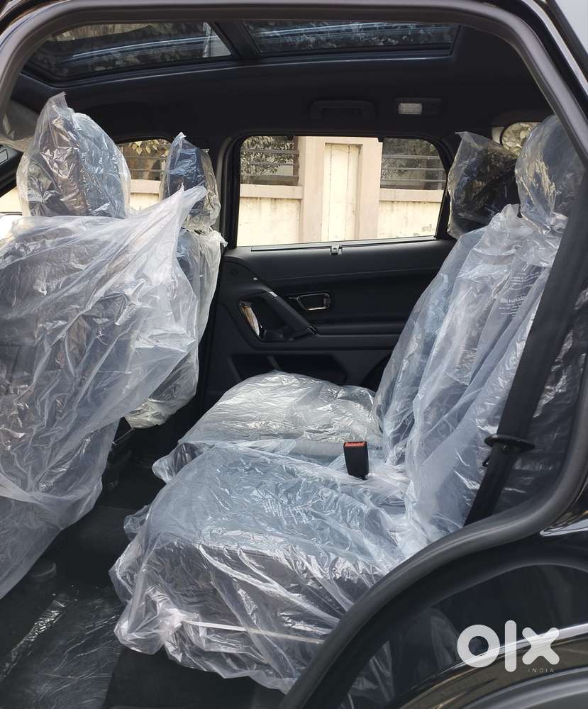 Tata Safari Accomplished X Plus 7 Str Dark Edition At, 2025, Diesel