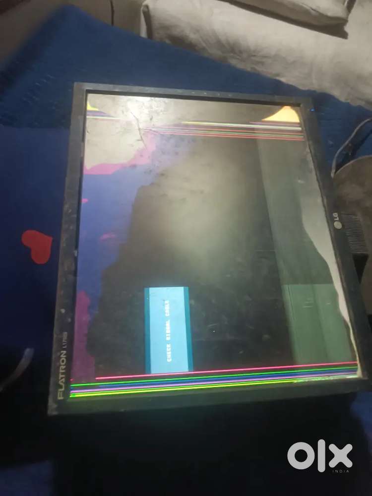 Ad Title:
LG Flatron Monitor - For parts or not working