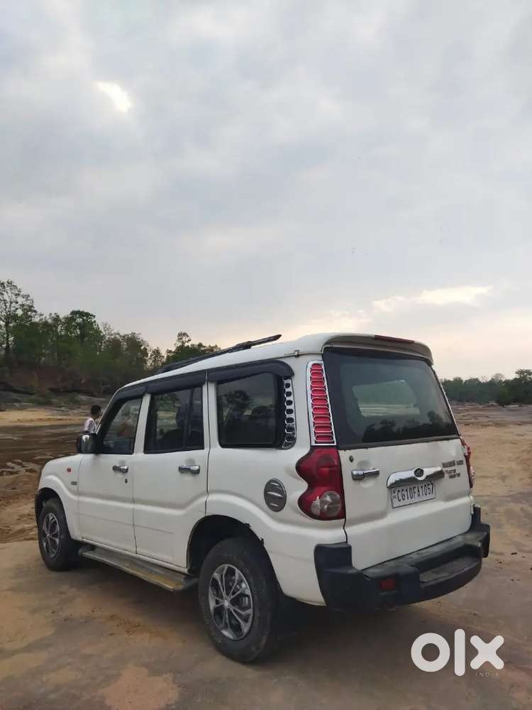 Mahindra Scorpio 2010 Diesel Well Maintained