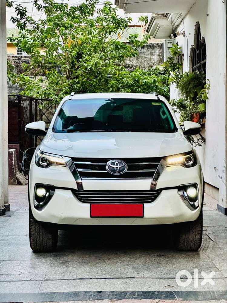 Toyota Fortuner 4x2 At 2.8 Diesel, 2018, Diesel