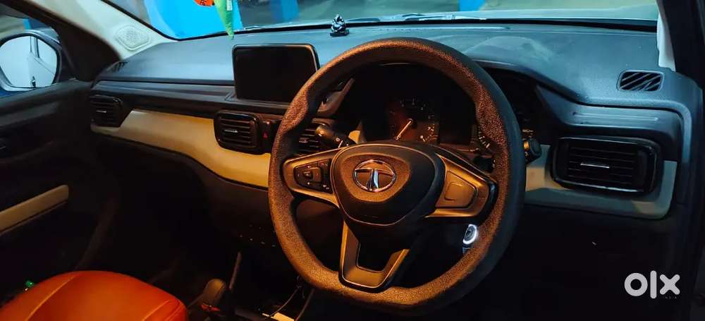 Tata Punch Automatic Petrol 2022