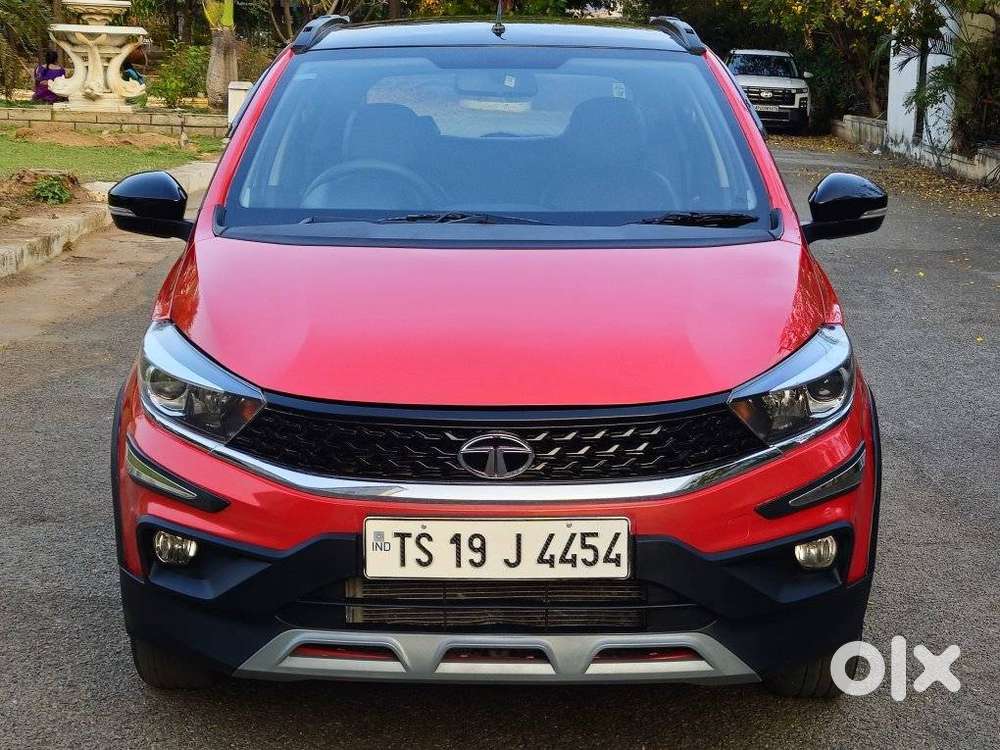 Tata Tiago, 2023, Petrol