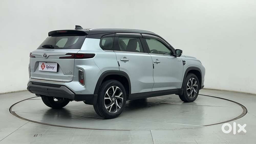Toyota Urban Cruiser Hyryder V Hybrid Aero Edition, 2023