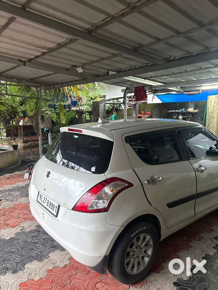 Maruti Suzuki Swift 2012