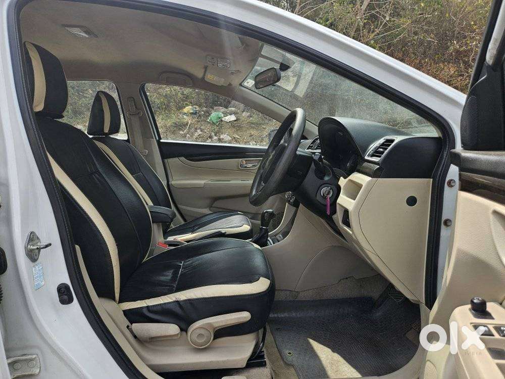 Maruti Suzuki Ciaz 2014-2017 At Vxi Plus, 2017, Petrol