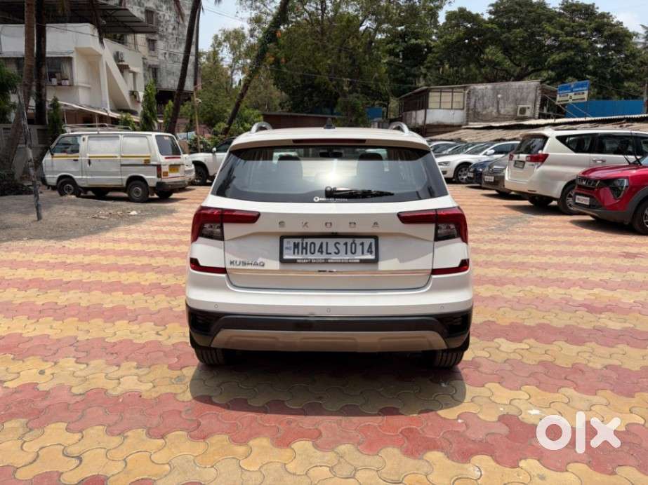 Skoda Kushaq 1.0 Tsi Style At, 2023, Petrol