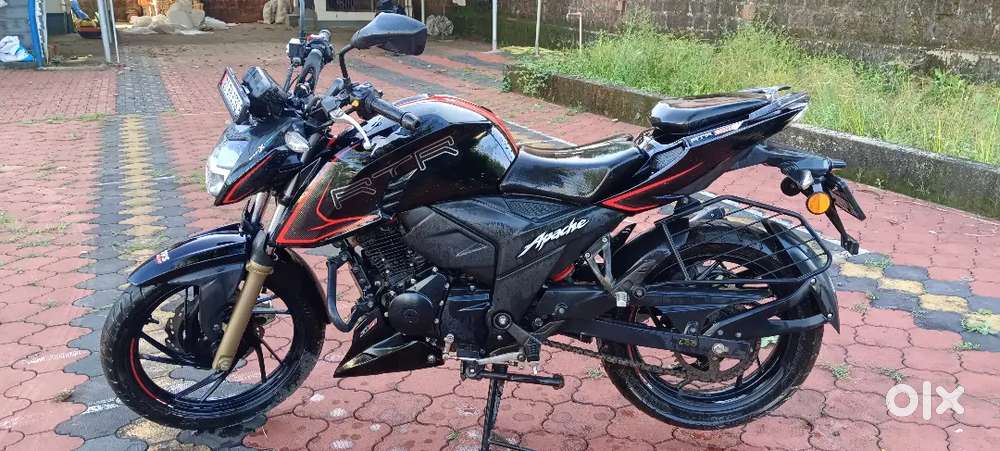 Apache RTR 200 4V Red Black – Only 5100 km, Excellent Condition