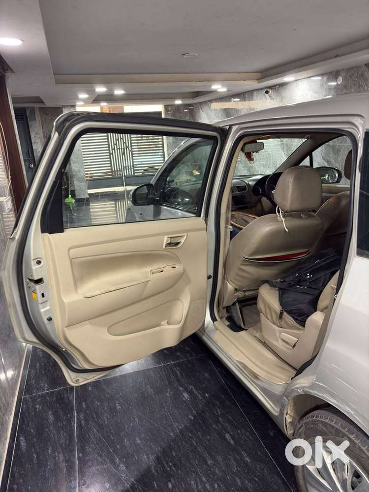 Maruti Ertiga Vxi Abs 2015