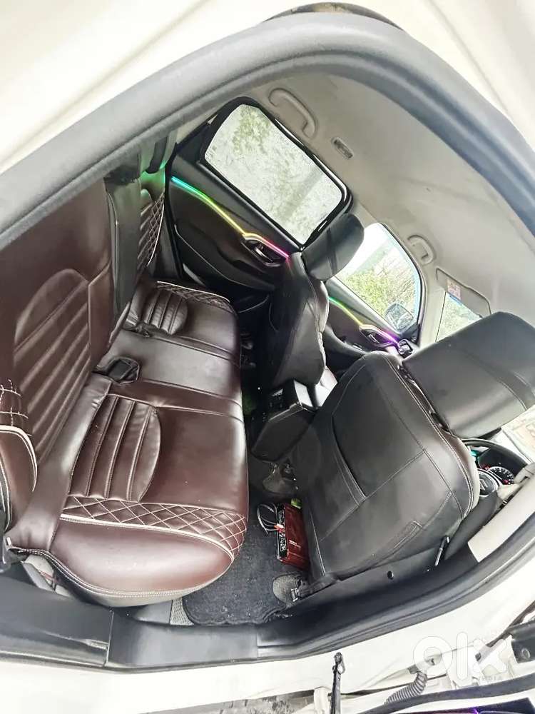 Maruti Suzuki Vitara 2023 Hybrid Manual