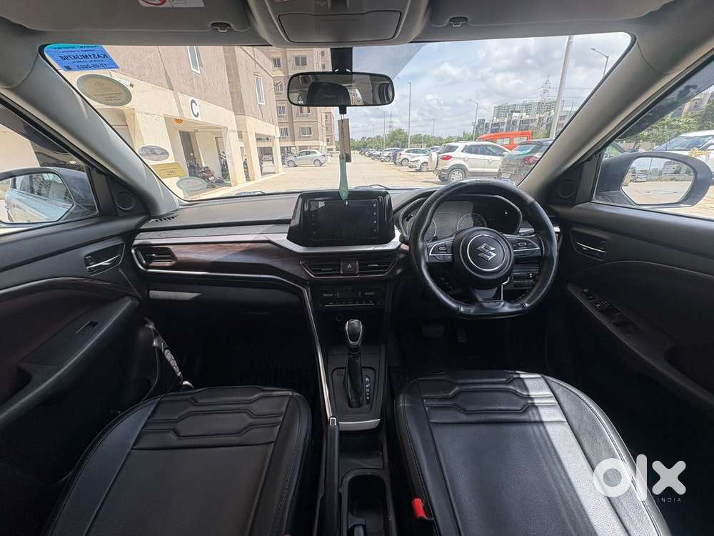 Maruti Suzuki Brezza 1.5 Zxi Plus At Smart Hybrid Dual Tone, 2023, P..