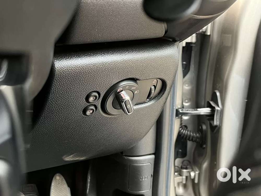 Mini Cooper Convertible, 2018, Petrol