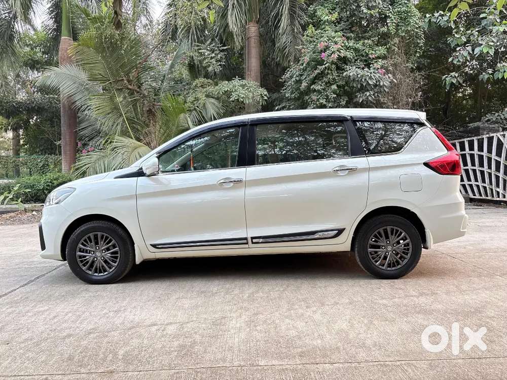 Ertiga Smart Hybrid Zxi+