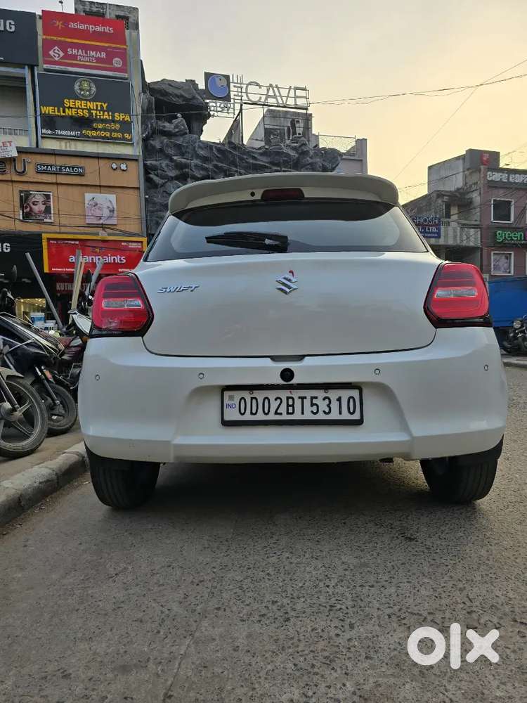 Maruti Suzuki Swift 2021 Petrol 81000 Km Driven