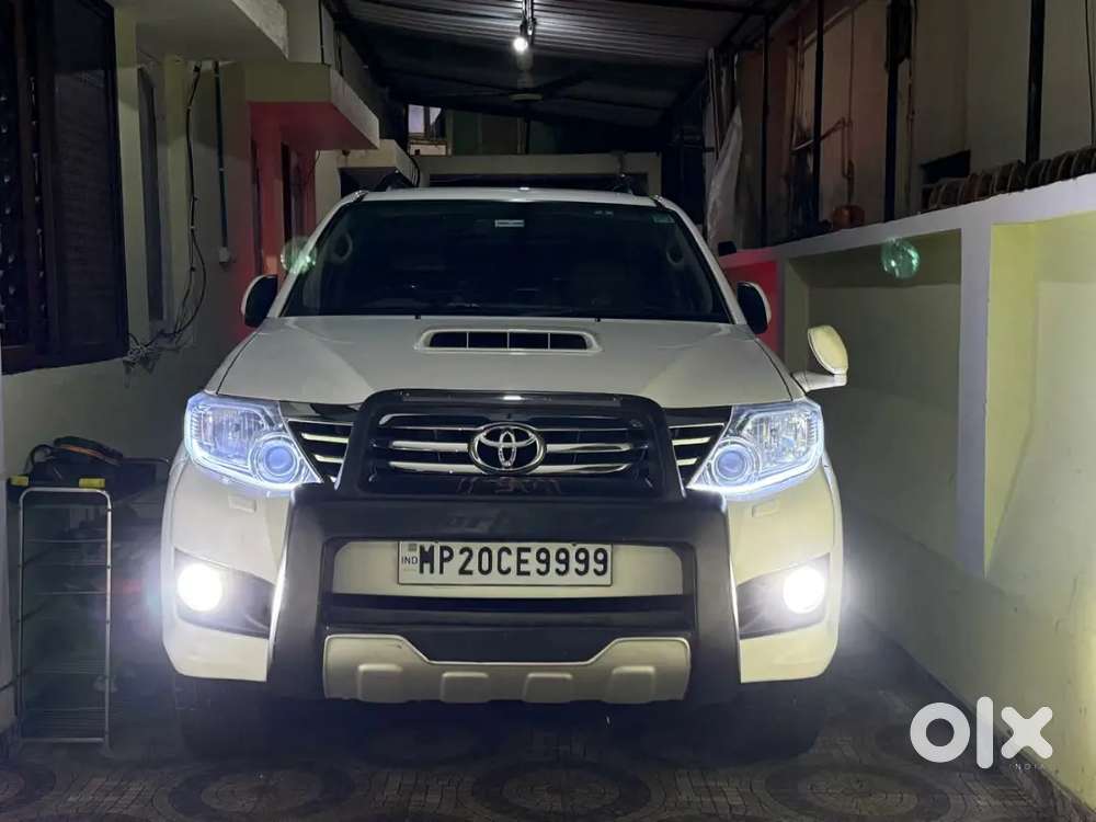 Toyota Fortuner 2014 Diesel Manual