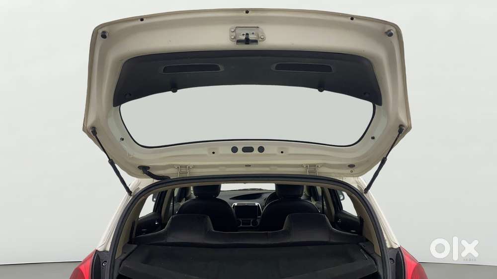 Hyundai I20 2012-2014 Magna, 2013, Petrol