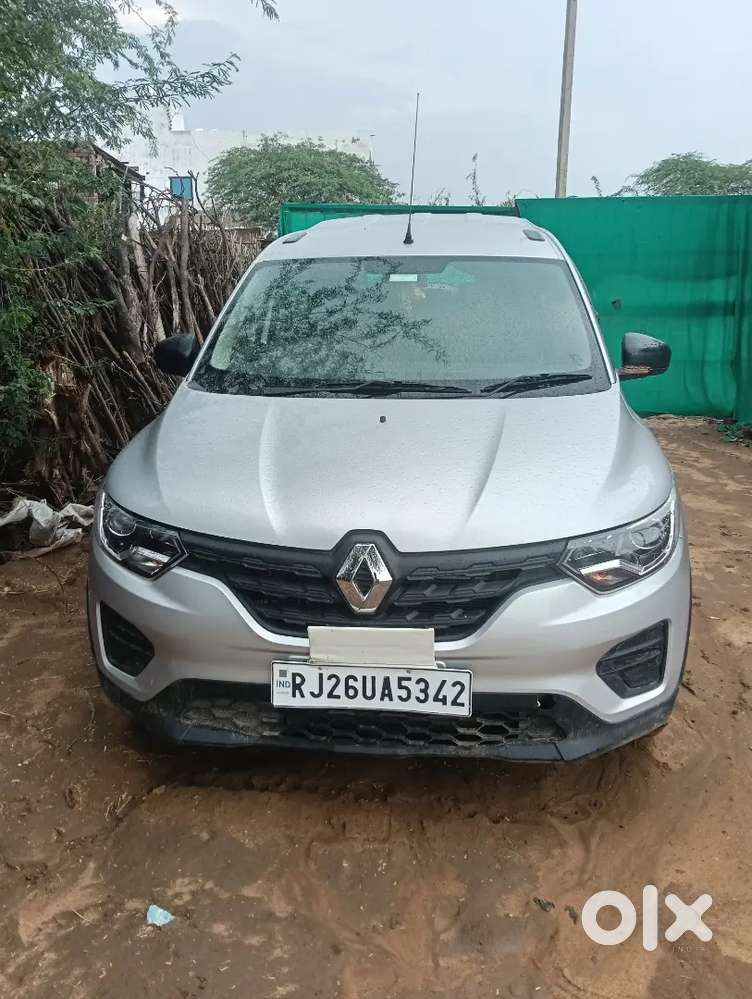 Renault Triber 1.0 Rxl 2025 Petrol,