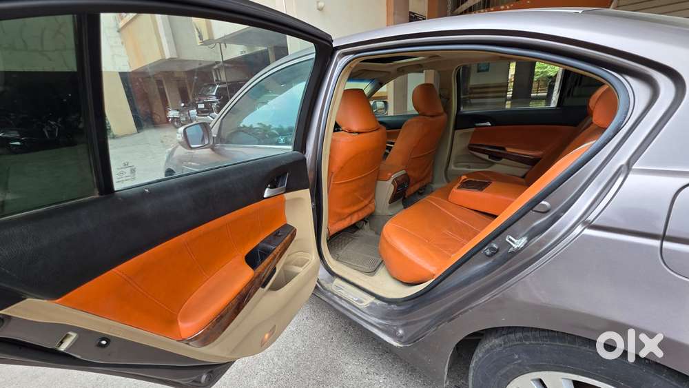 Honda Accord 2.4 Elegance Automatic, 2013, Cng & Hybrids