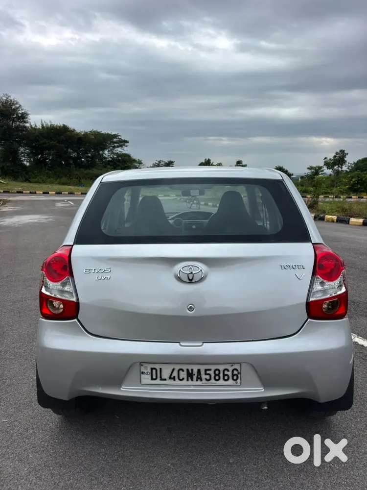 Toyota Etios Liva 2012 Variant
