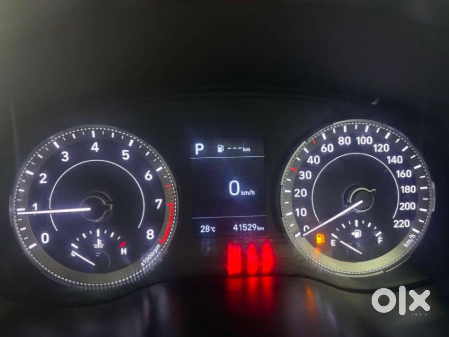 Hyundai Venue Sx+ At, 2020, Petrol