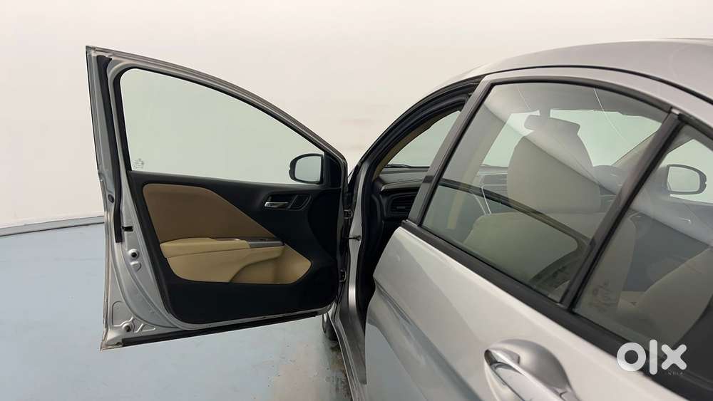 Honda City I-vtec S, 2016, Petrol