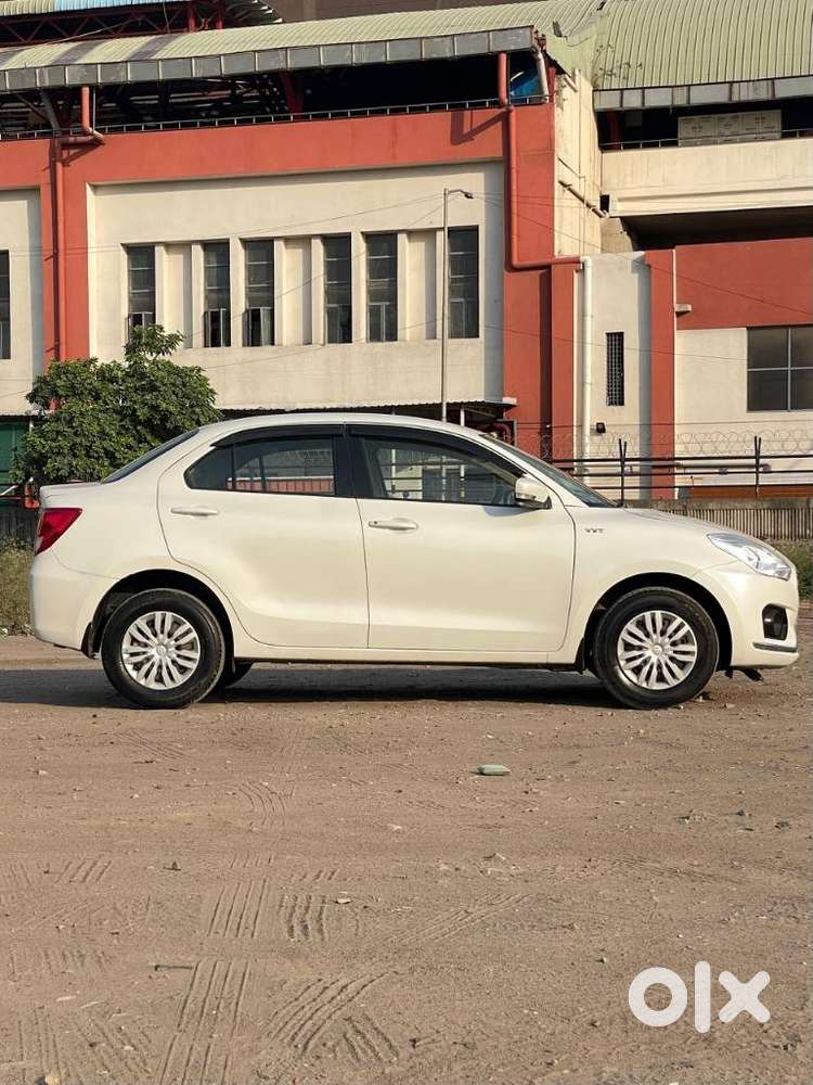 Maruti Suzuki Dzire 1.2 Vxi Amt, 2018, Petrol
