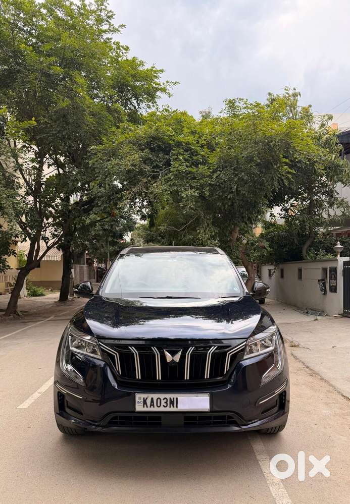 Mahindra Xuv700 Mx Petrol Mt 5 Str (e), 2022, Petrol