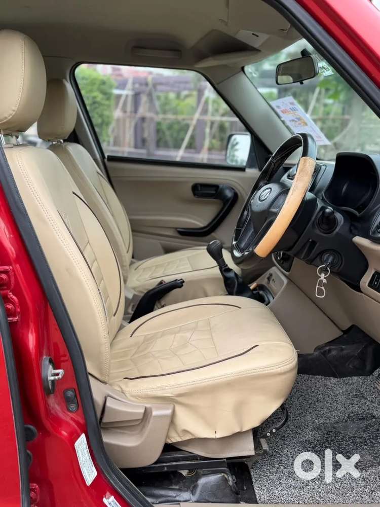 Mahindra Tuv 300, 2016, Diesel